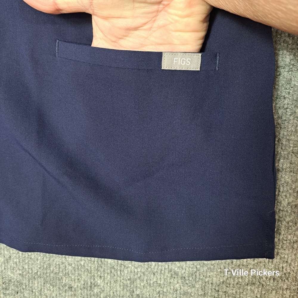 FIGS Casma Navy Blue V-Neck Scrub Top Technical Collection FW1100 Womens Small - Picture 5 of 14